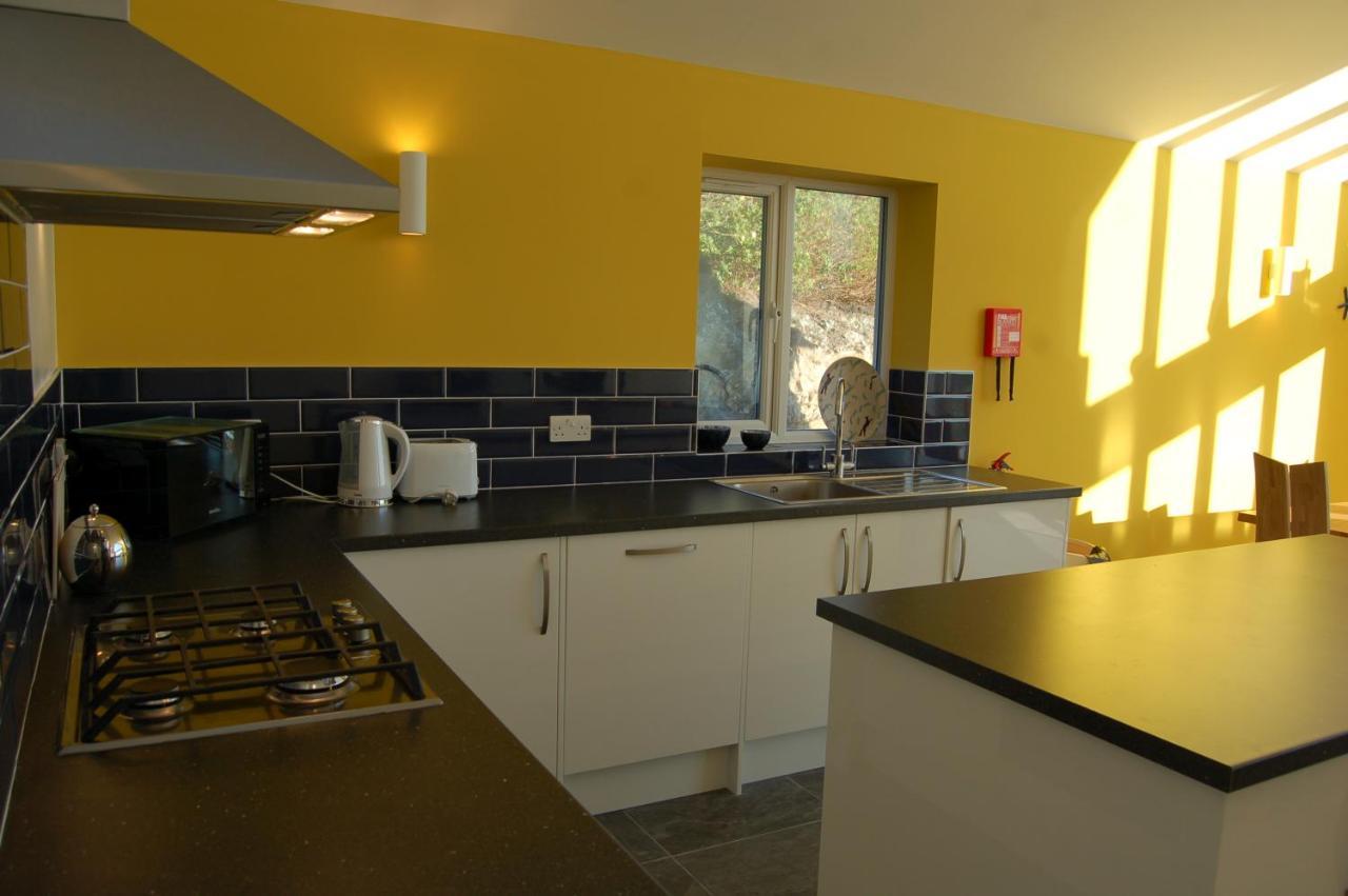 Beautiful, Modern Villa 5 Mins Walk From The Stunning Bay At Trearddur Holyhead Esterno foto
